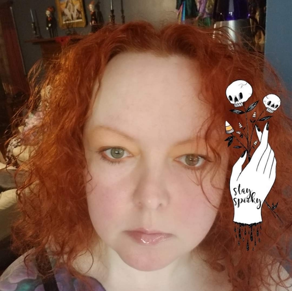Meet your Posher, Eva